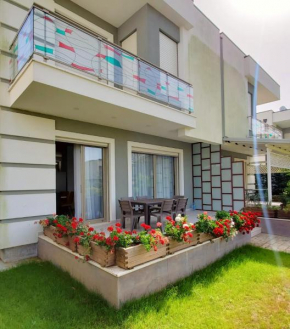 Villa Reina at Perla Resort, Gjiri i Lalezit